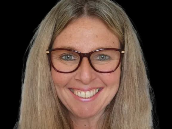Cheryl Wile