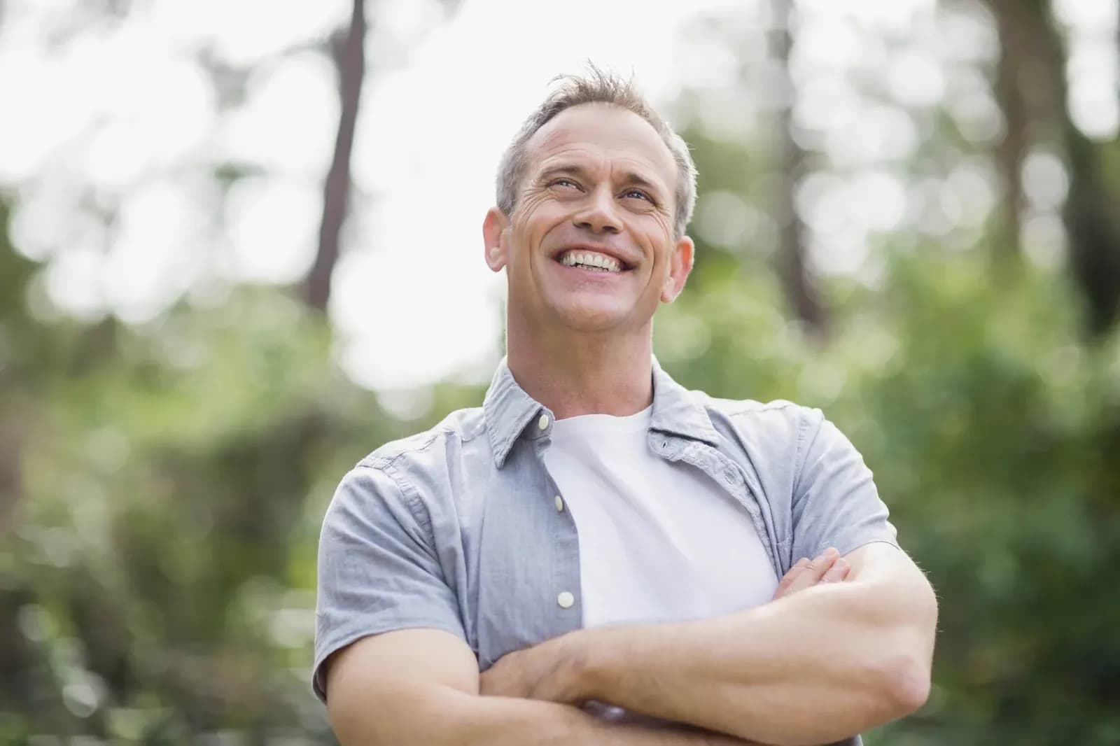 A relaxed Geelong client thinking about their next appointment
